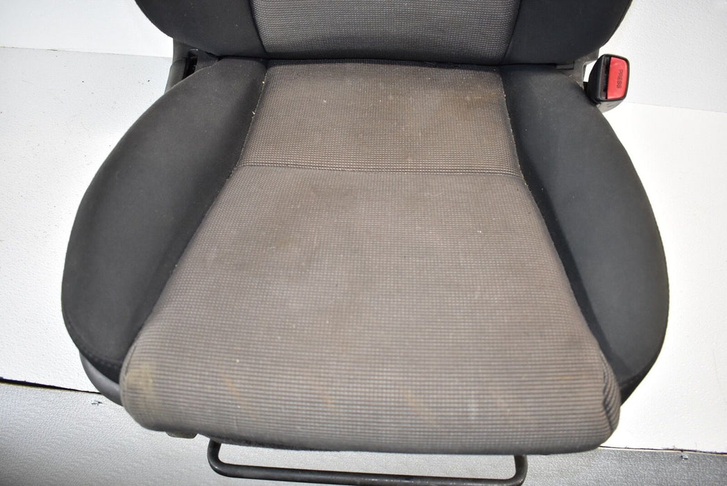 2005 Subaru Legacy GT Seat Assembly Front Right Passenger RH 05