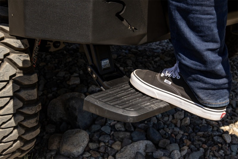 AMP Research Fits 2018 Jeep Wrangler (JL) BedStep - Black