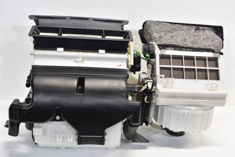 2008-2015 Mitsubishi Evolution X Heater Core Bloewr Motor HVAC Unit GSR 08-15