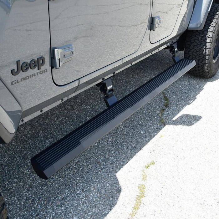 Westin Fits 20-24 Jeep Gladiator Pro-e Running Boards - Tex. Blk