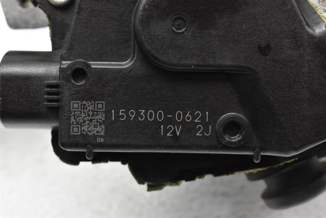 47320121