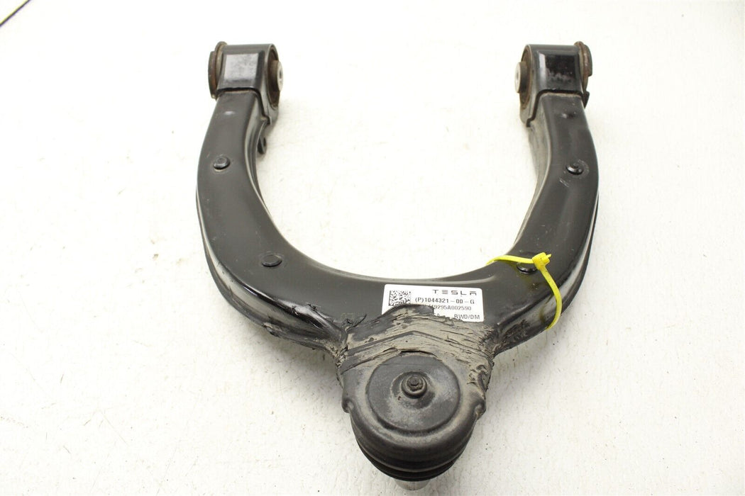 2020 Tesla Model 3 RWD Front Left Upper Control Arm 1044321-00-G OEM 17-20