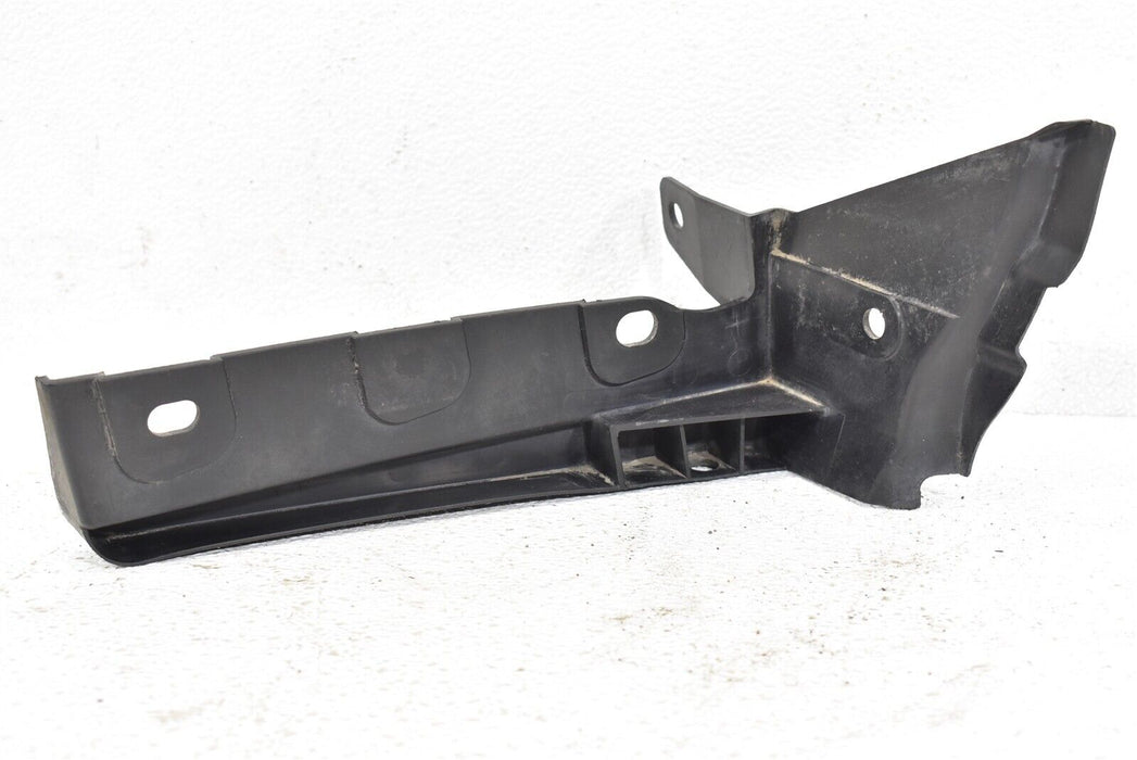 2004-2007 Subaru Impreza WRX STI Right Bumper Guide Bracket 04-07