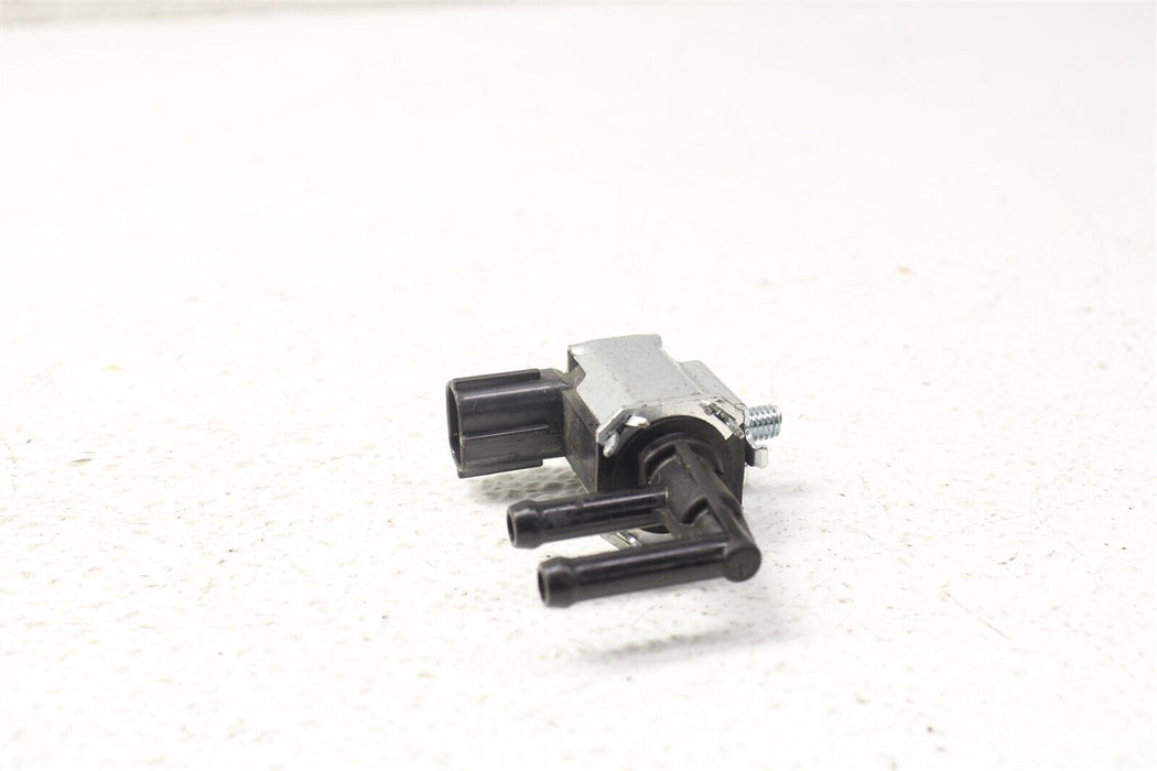 2013 Suzuki GW 250 Air Valve Solenoid Switch 13-18