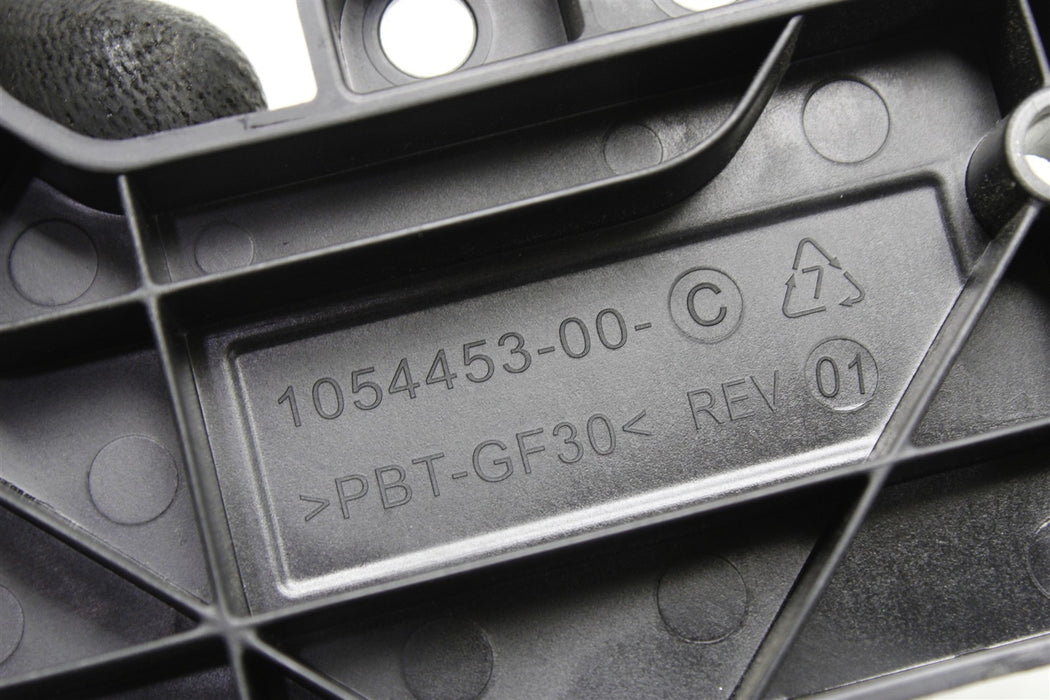 47413372