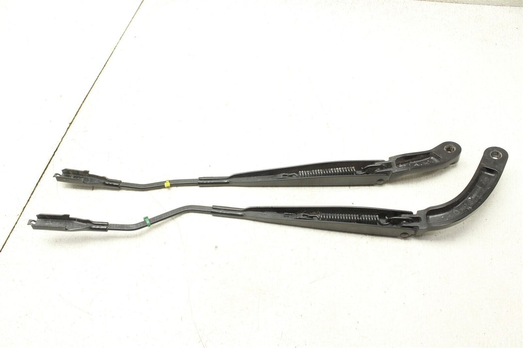 2015-2020 Ford Mustang GT Wiper Arm Set Left Right Pair 15-20