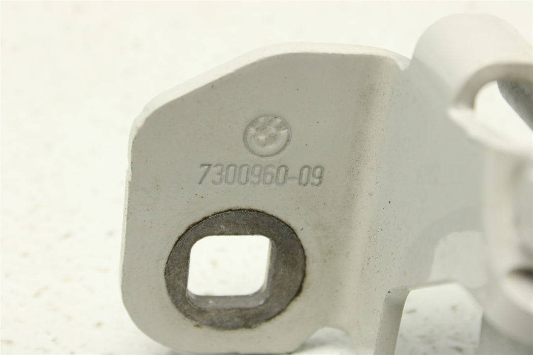 47223058