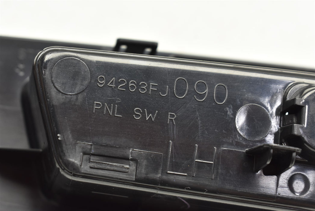47023594