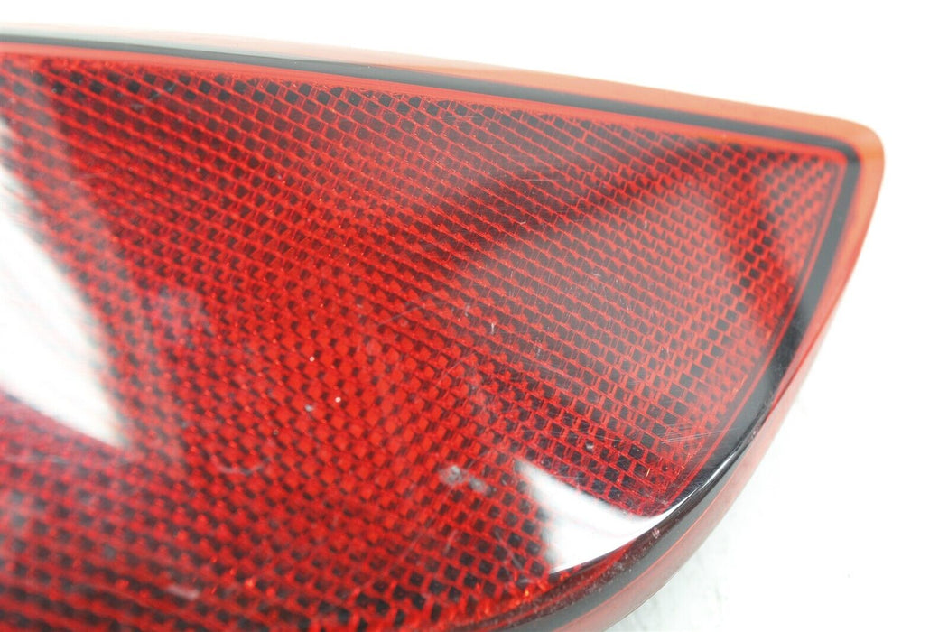 2014 Porsche Cayenne Rear Right Bumper Reflector 11-18