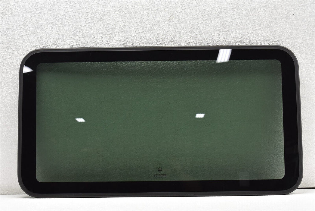 2005-2008 Maserati Quattroporte Sunroof Moonroof Glass Window Assembly OEM 05-08