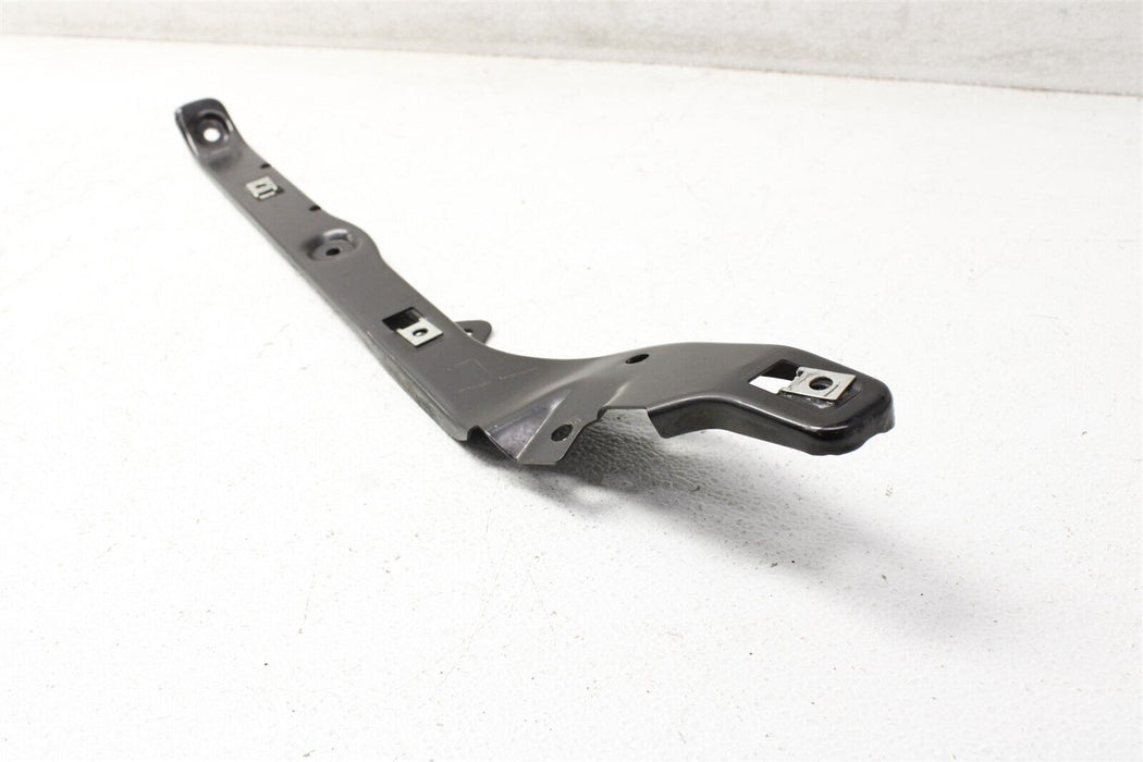 2009 Piaggio MP3 250 Floorboard Foot Support Mount Bracket Bar 09-12