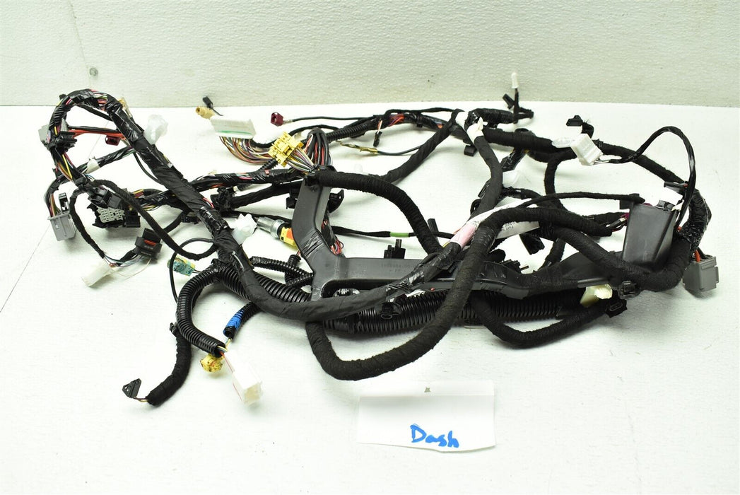 2017-2020 Tesla Model 3 Dash Wiring Harness Wires 1067960-00-E 17-20