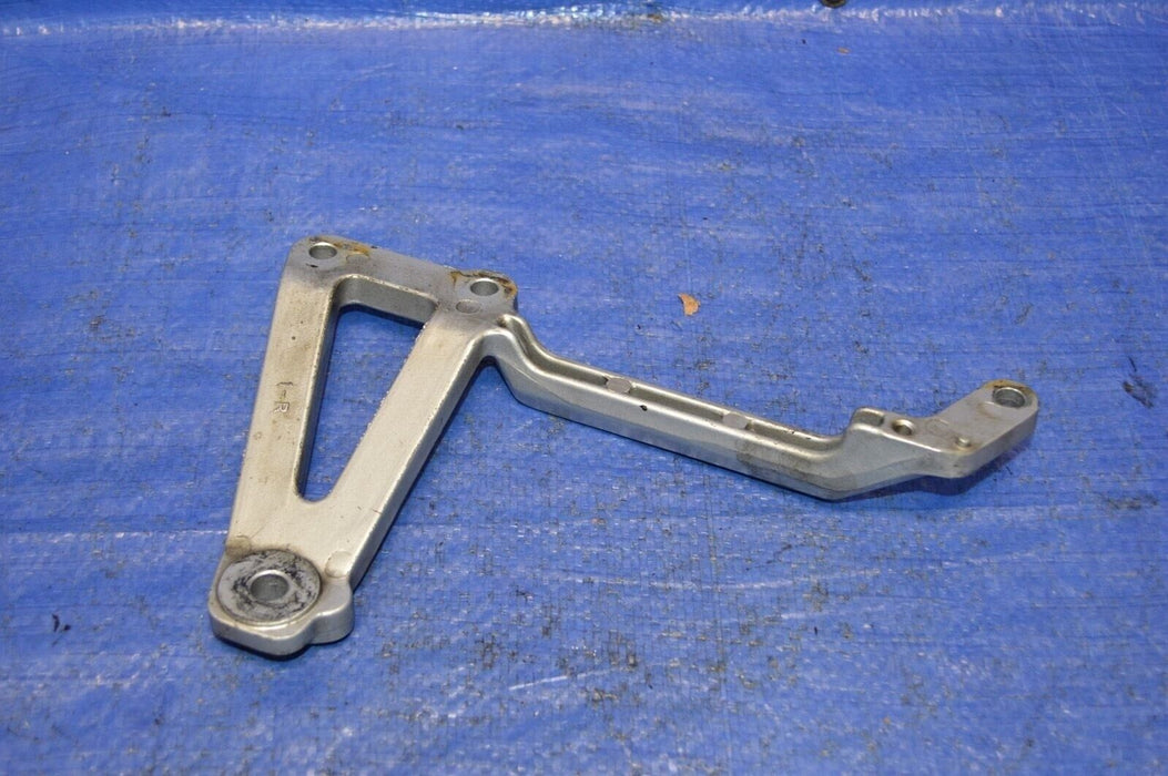 88-07 Kawasaki Ninja Ex250 Ex 250 Rear Footpeg Bracket Foot Peg 1988-2007