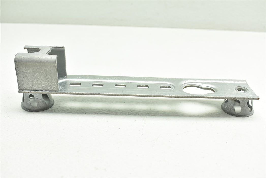 47013832
