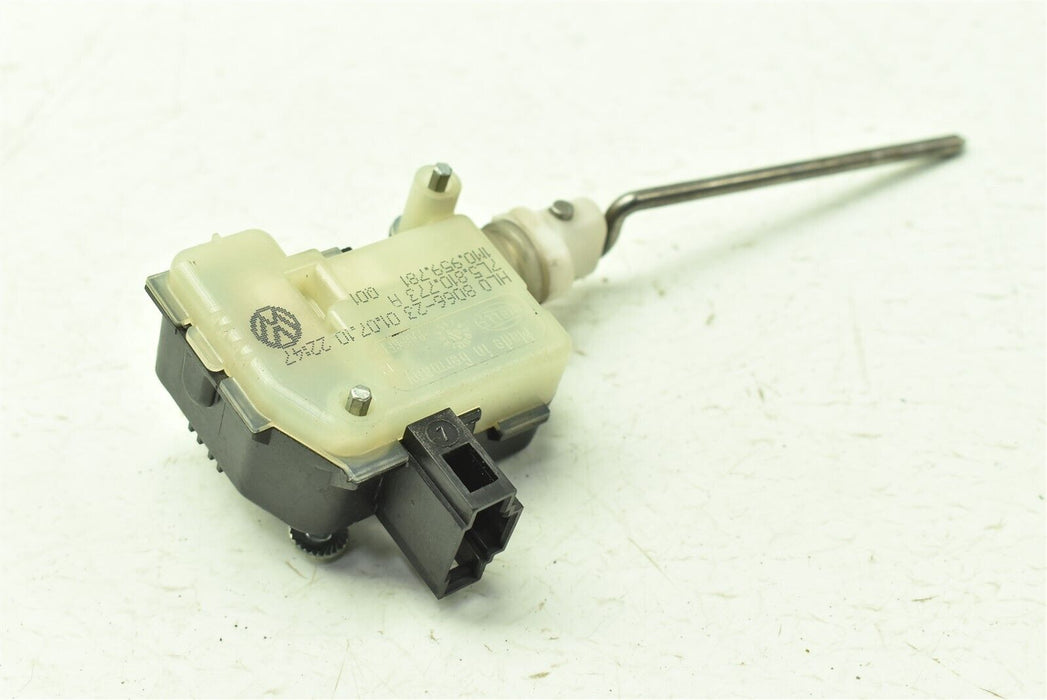 2010-2016 Porsche Panamera Fuel Tank Actuator Lid 7L5810773A 10-16