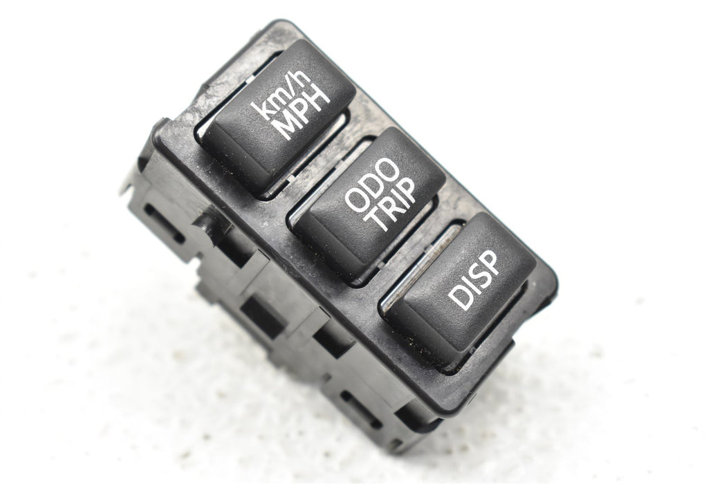 47005200