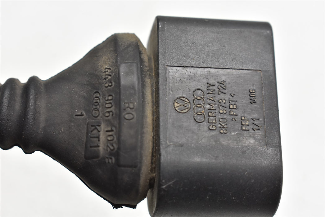 47021558