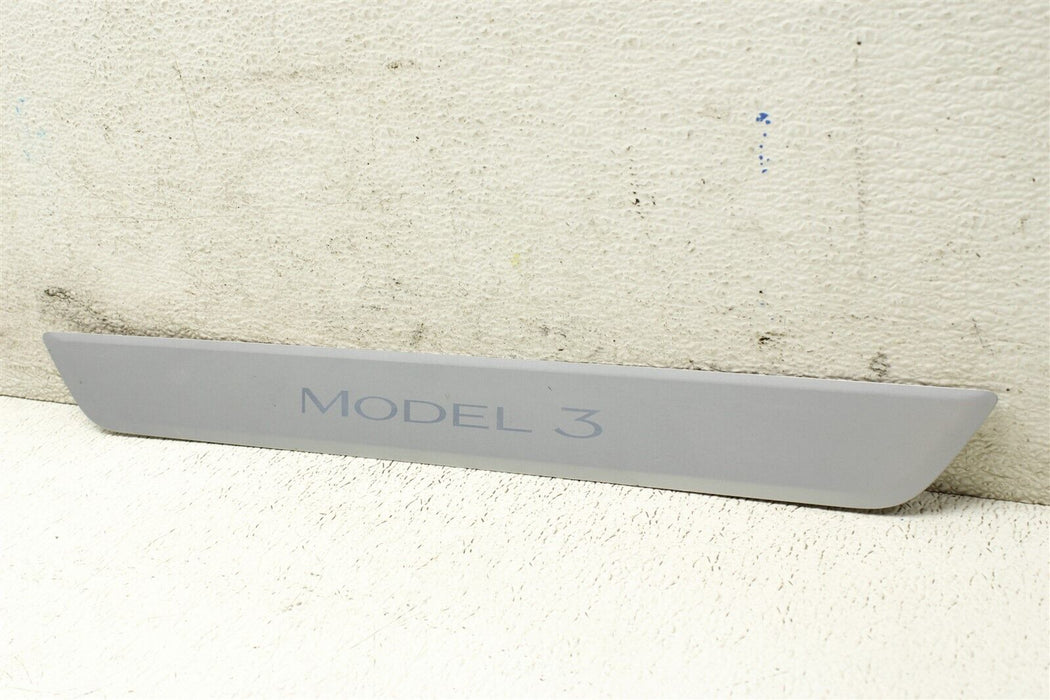 2019 Tesla Model 3 Front Door Sill Scuff Plate Trim Cover 109084400C 17-23