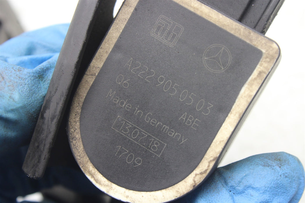 47518122
