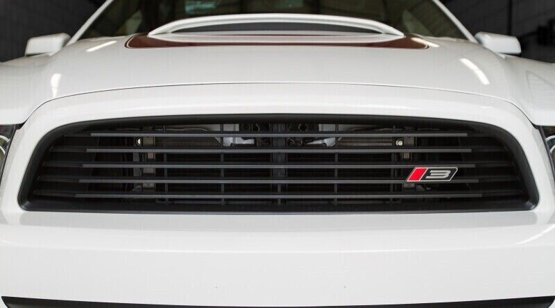 Roush 421392 High Airflow Front Upper Grille Kit for 13-14 Ford Mustang GT / V6