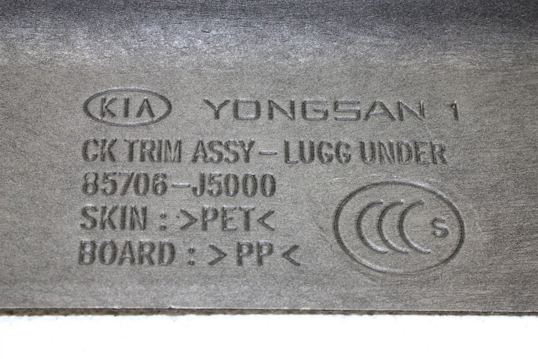 47001563