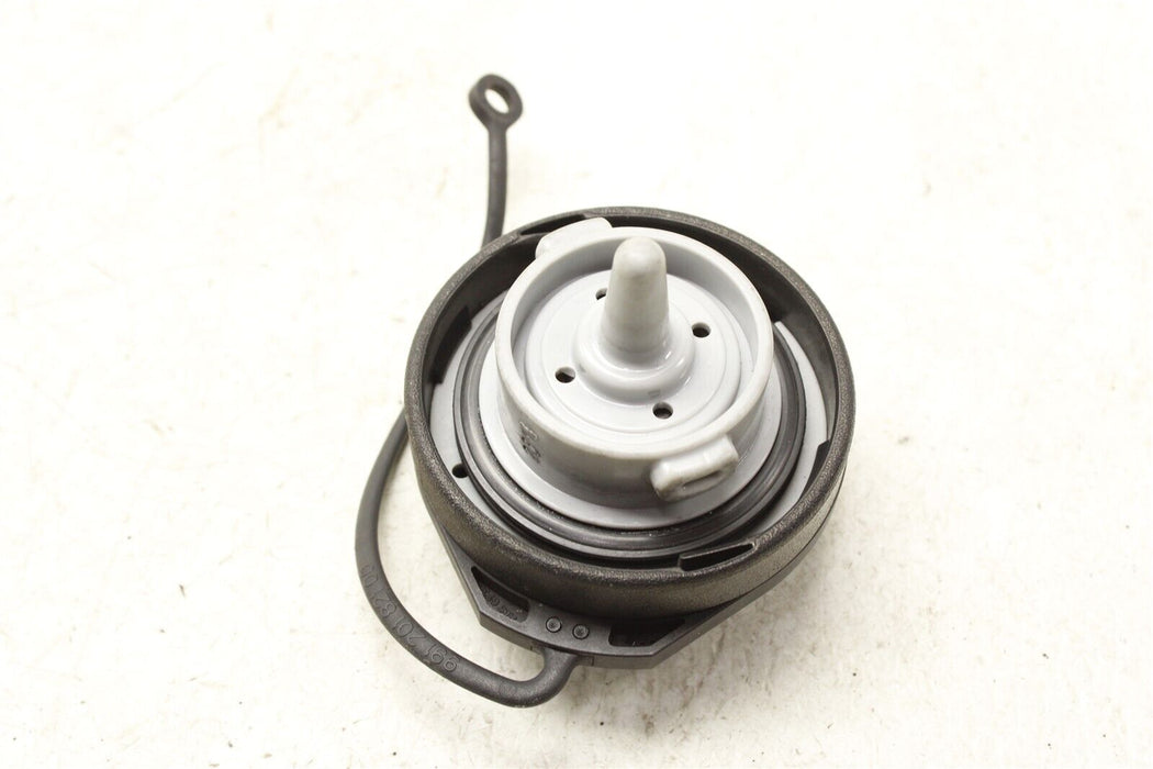 2015 Porsche Boxster S Gas Cap 13-16