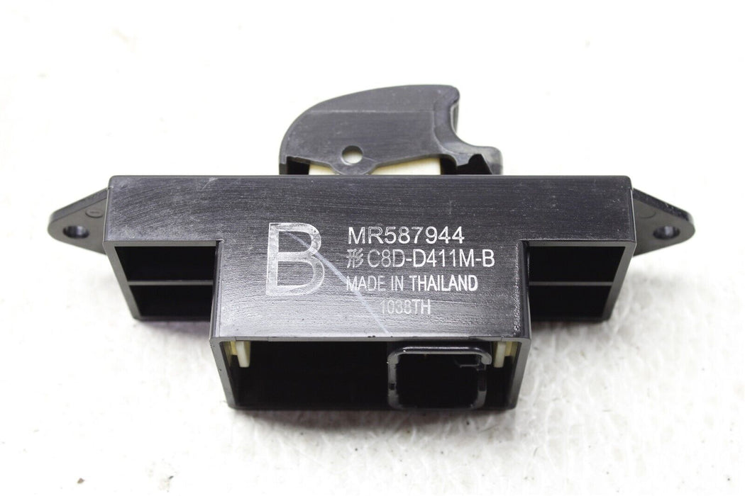 2008 Mitsubishi Evolution X Rear Left Or Right Window Switch MR587944 2008-2015