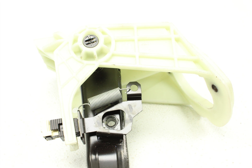 47223083