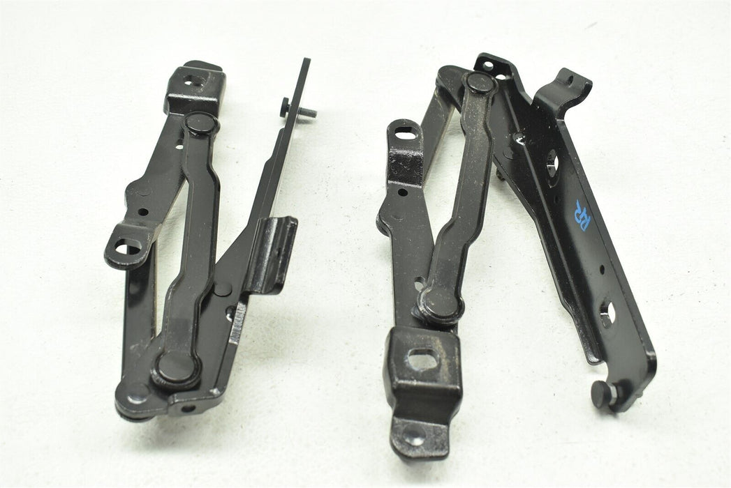 2010 Ferrari California Trunk Hinge Set Hinges Hinge Pair