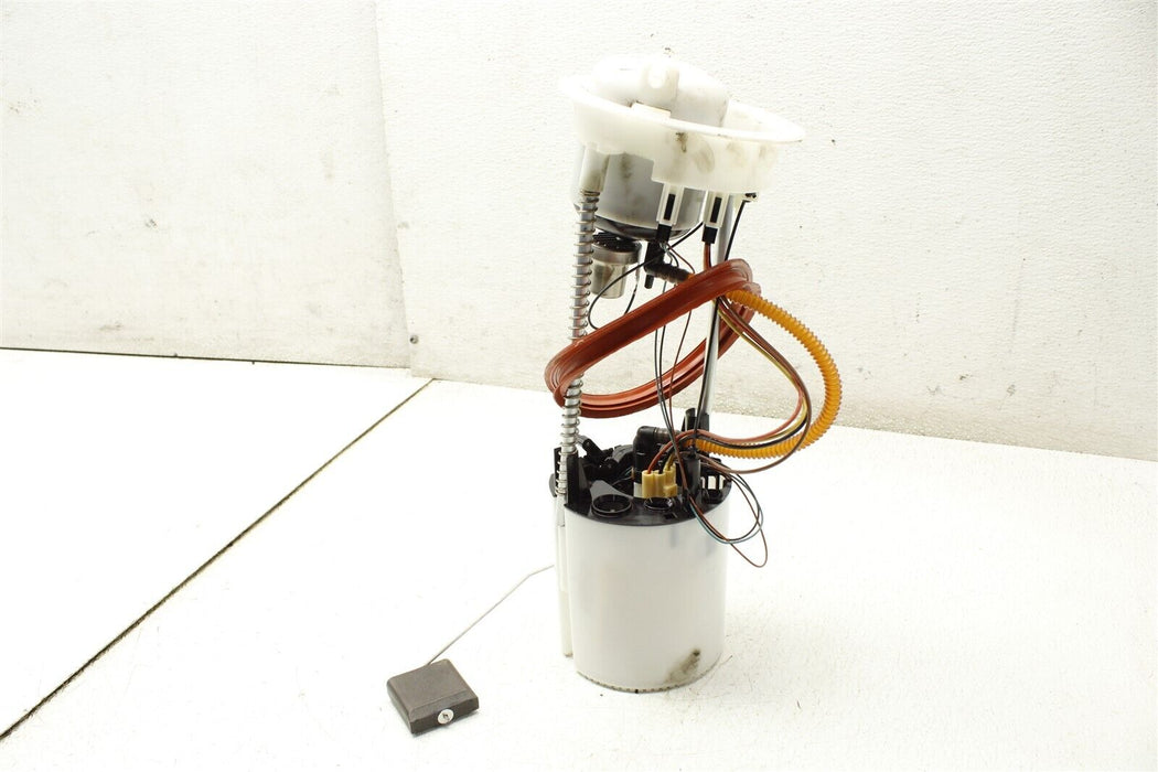 2015 Porsche Macan S Fuel Pump Assembly 8R0919051F Factory OEM 15-18