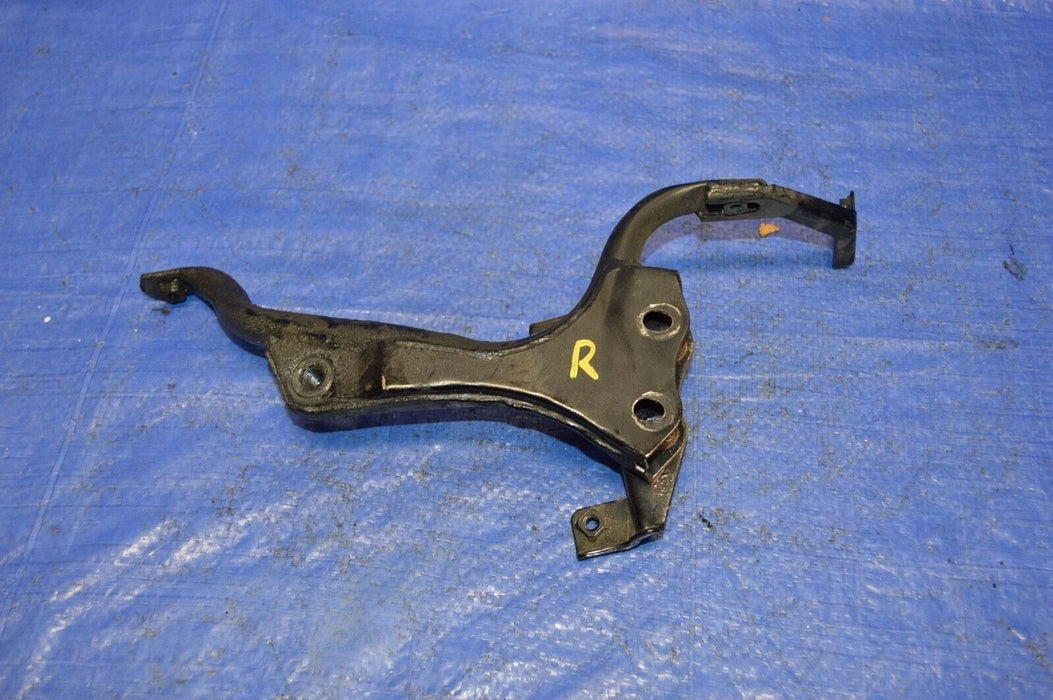 88-07 Kawasaki Ninja Ex250 Ex 250 Right Rh Engine Bracket Mount 1988-2007