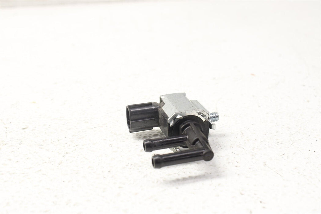 2013 Suzuki GW 250 Air Valve Solenoid Switch 13-18