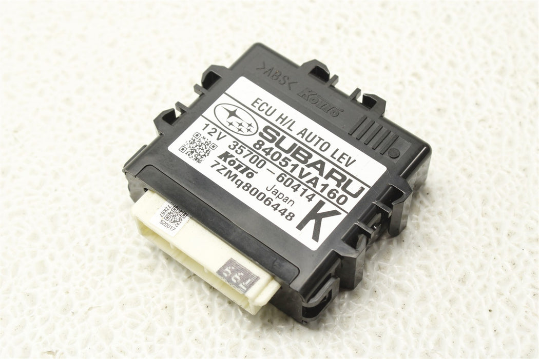 47038929