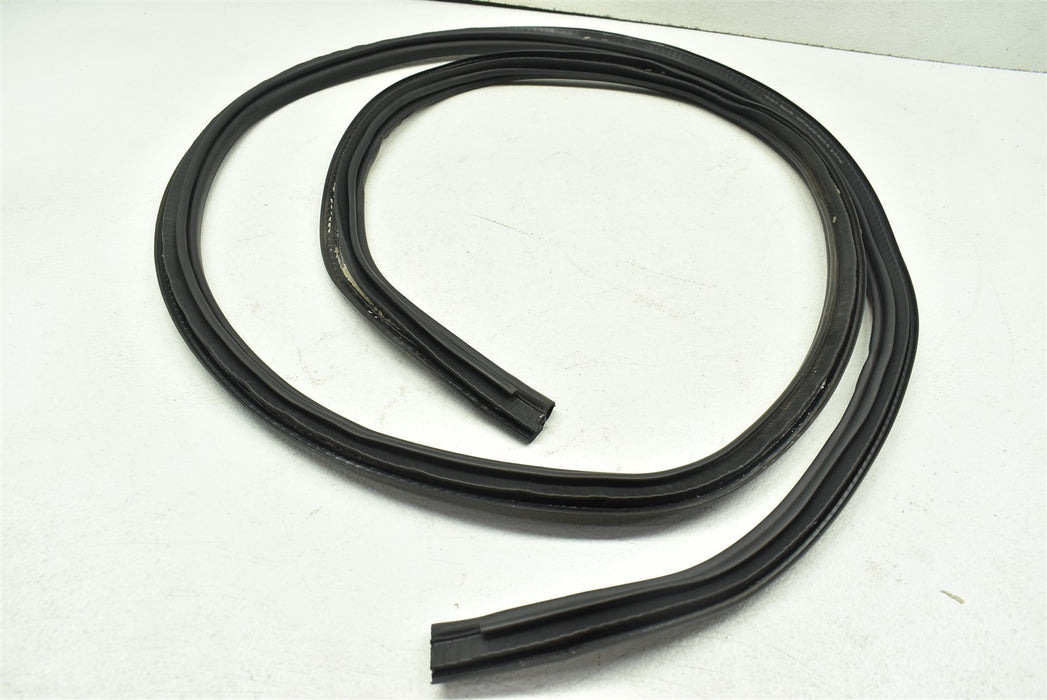 47023611