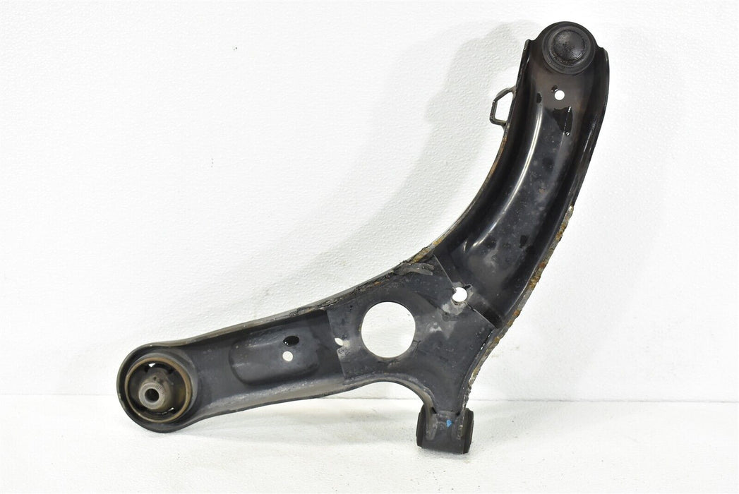 2013-2017 Hyundai Veloster Turbo Control Arm Front Lower Right Passenger 13-17