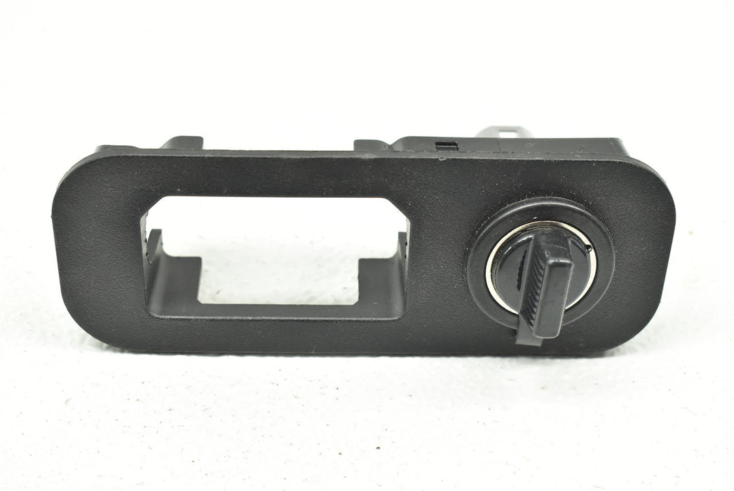 47005176
