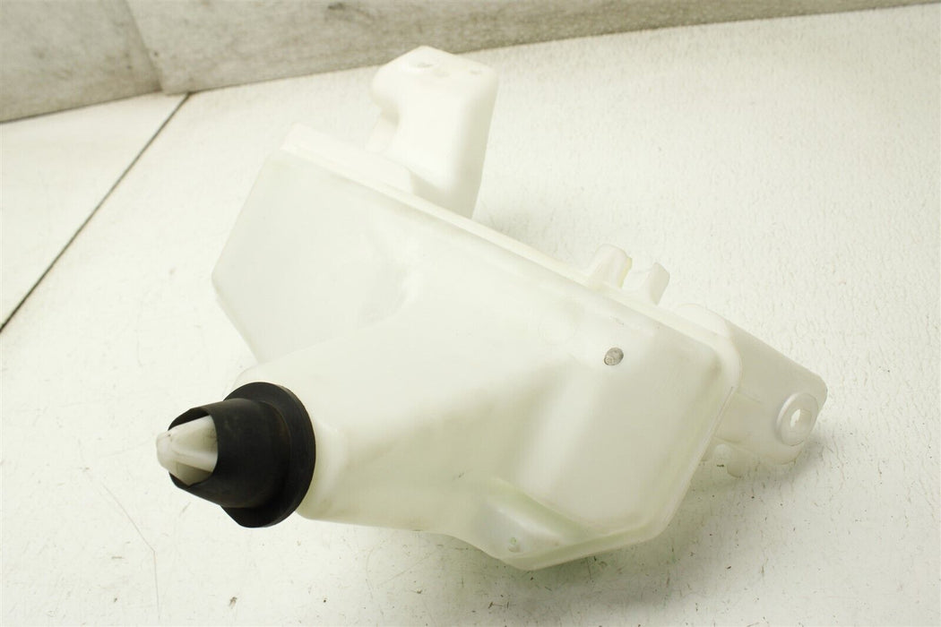 2019 Jaguar F-Type Front Right Windshield Washer Fluid Reservoir Tank 14-21