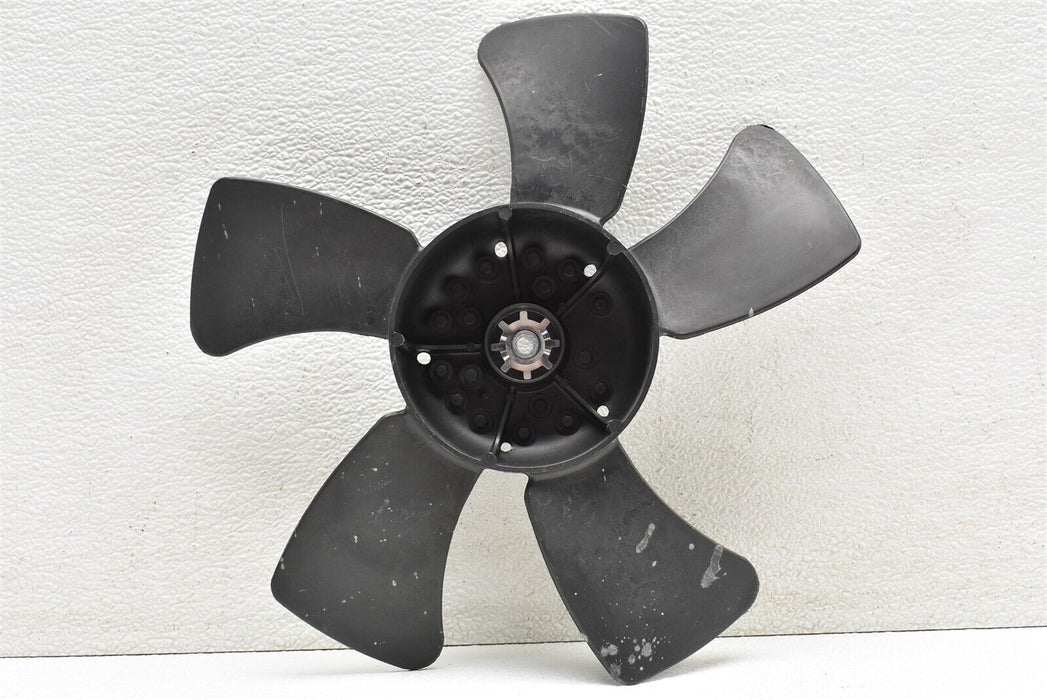 2005-2009 Subaru Legacy Outback XT Radiator Fan MT 05-09