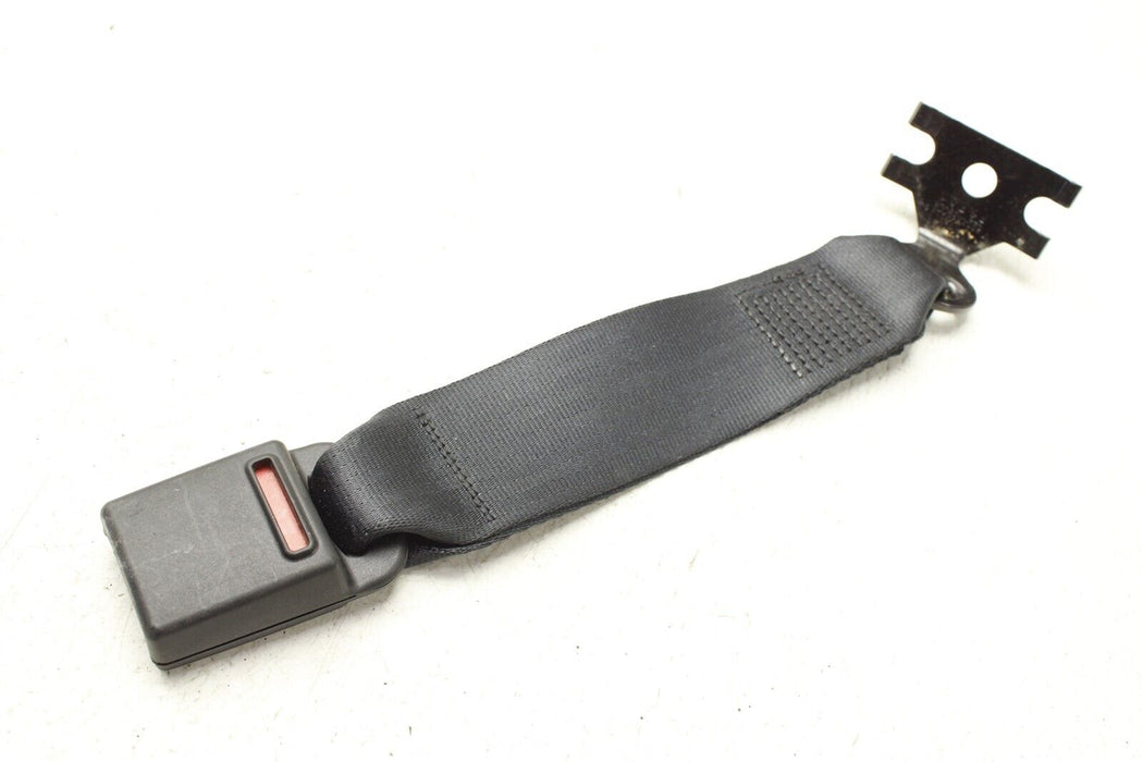 2015 Maserati Ghibli Center Rear Seat Belt Buckle Assembly Factory OEM 14-19