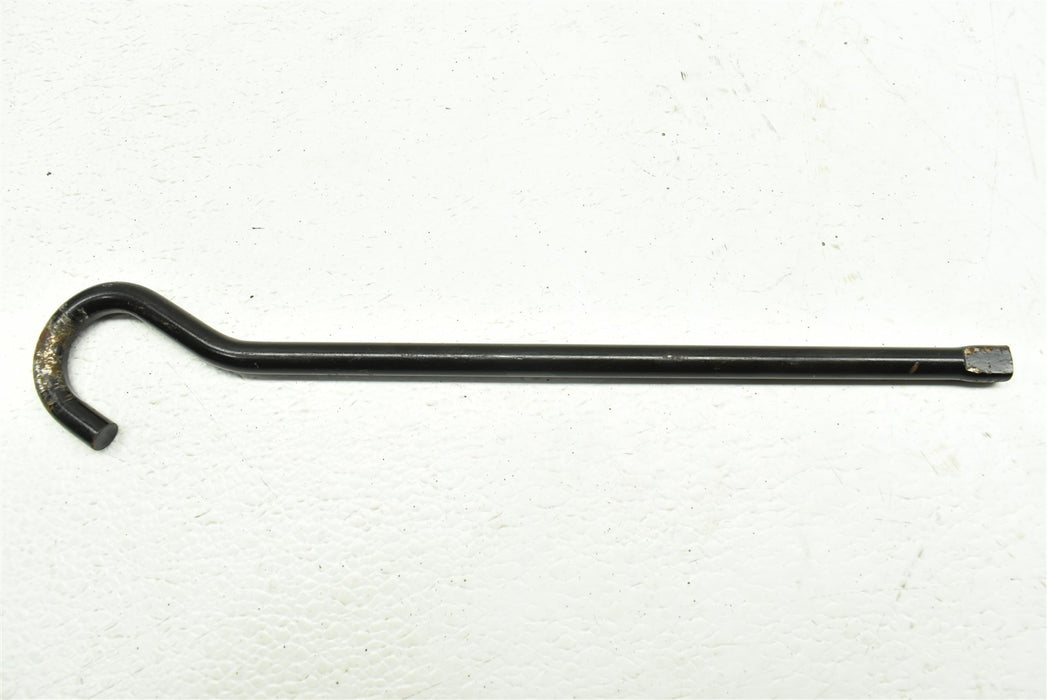 47021136