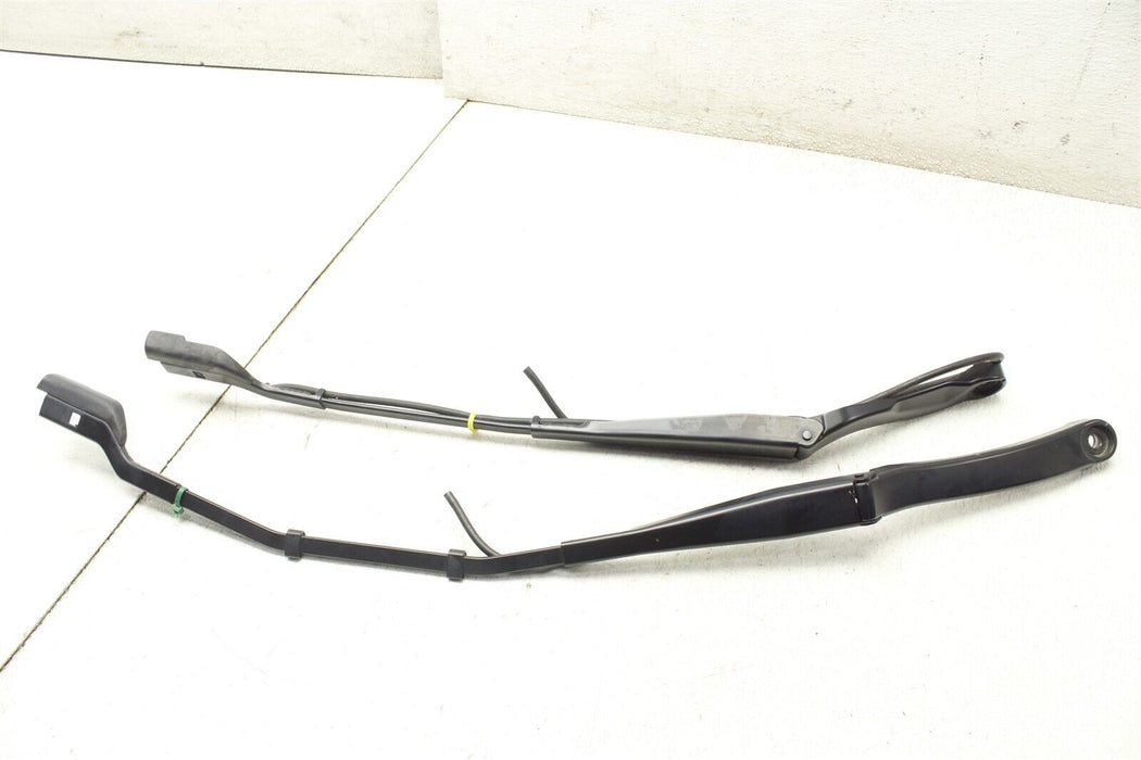 2021 Tesla Model 3 Driver Passenger Left Right Windshield Wiper Arm Set 17-21