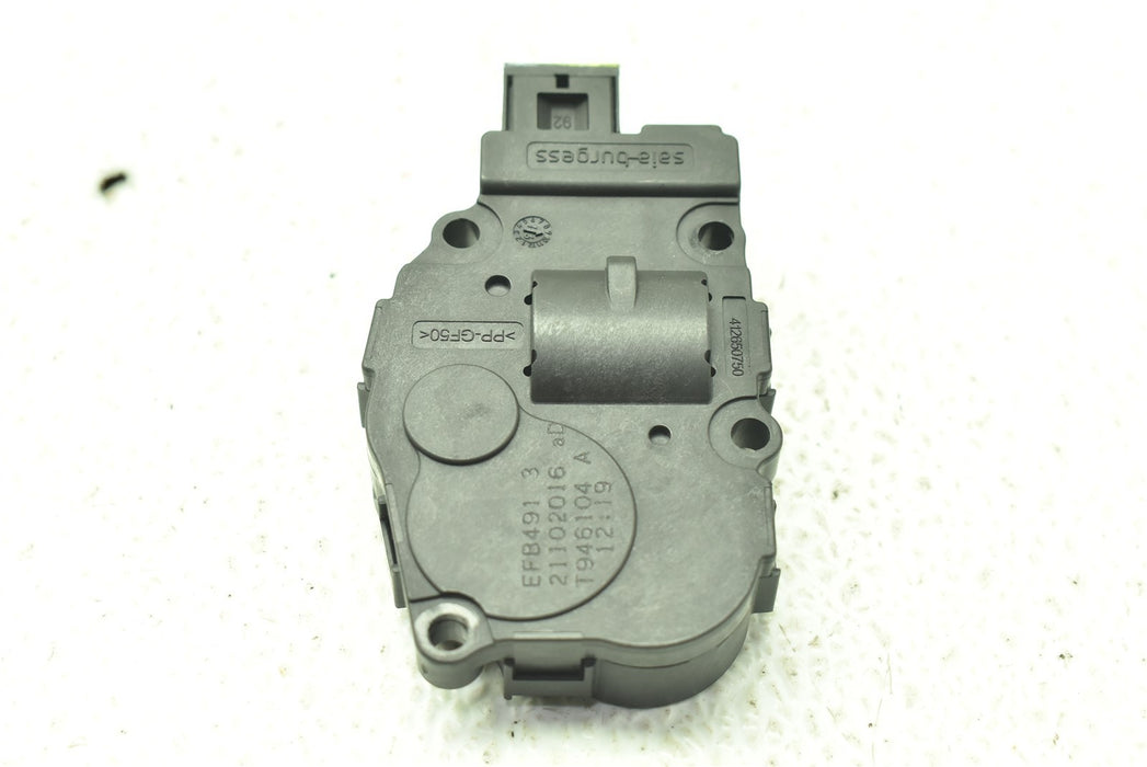 47058902