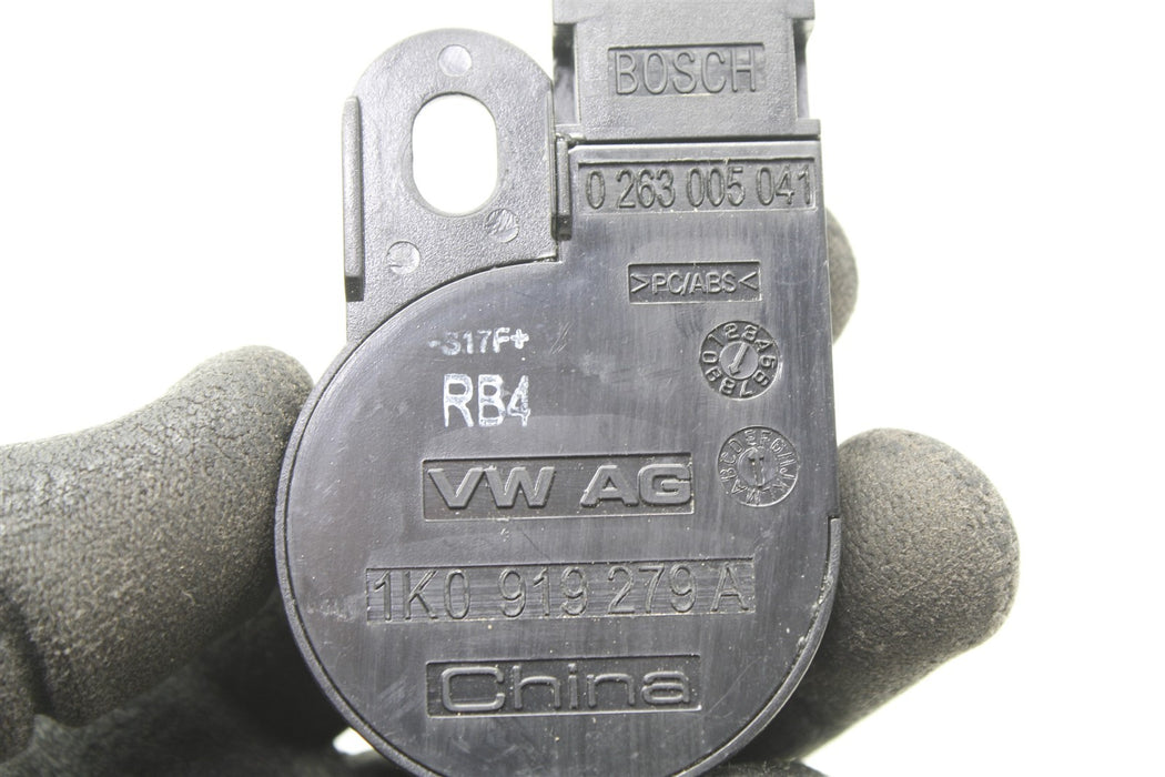 47351513