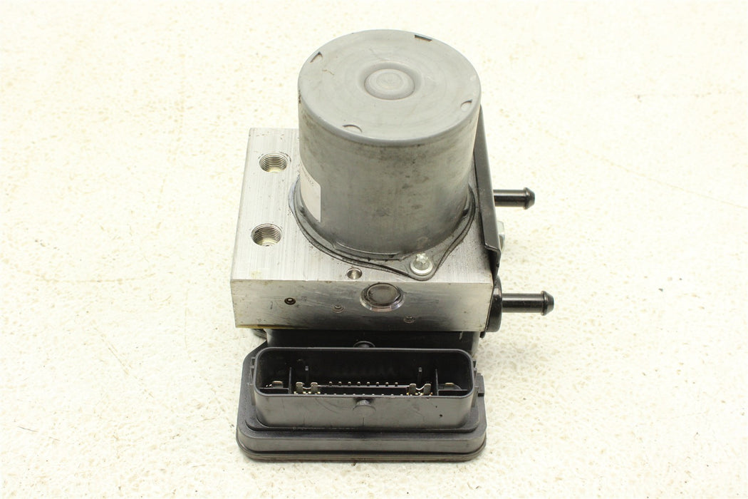 47353015