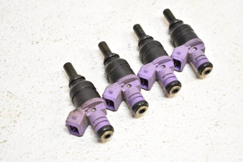 2000 Volvo S40 Fuel Injector Set 00