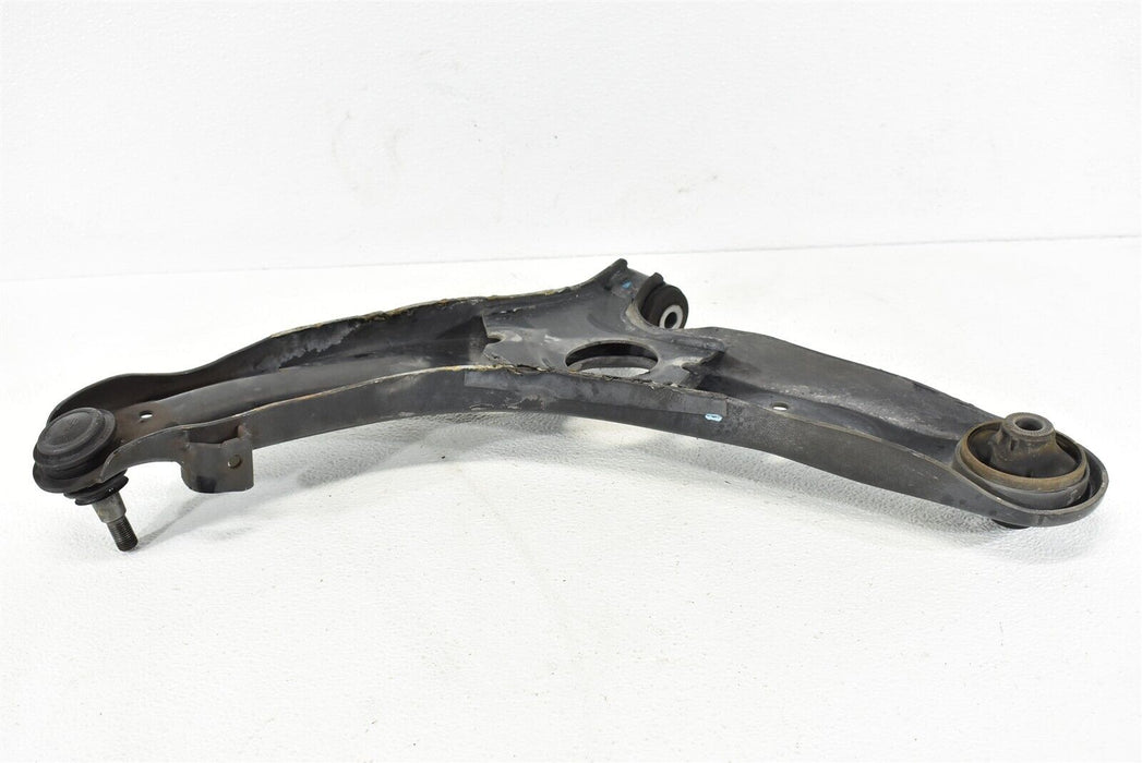 2013-2017 Hyundai Veloster Turbo Control Arm Front Lower Right Passenger 13-17