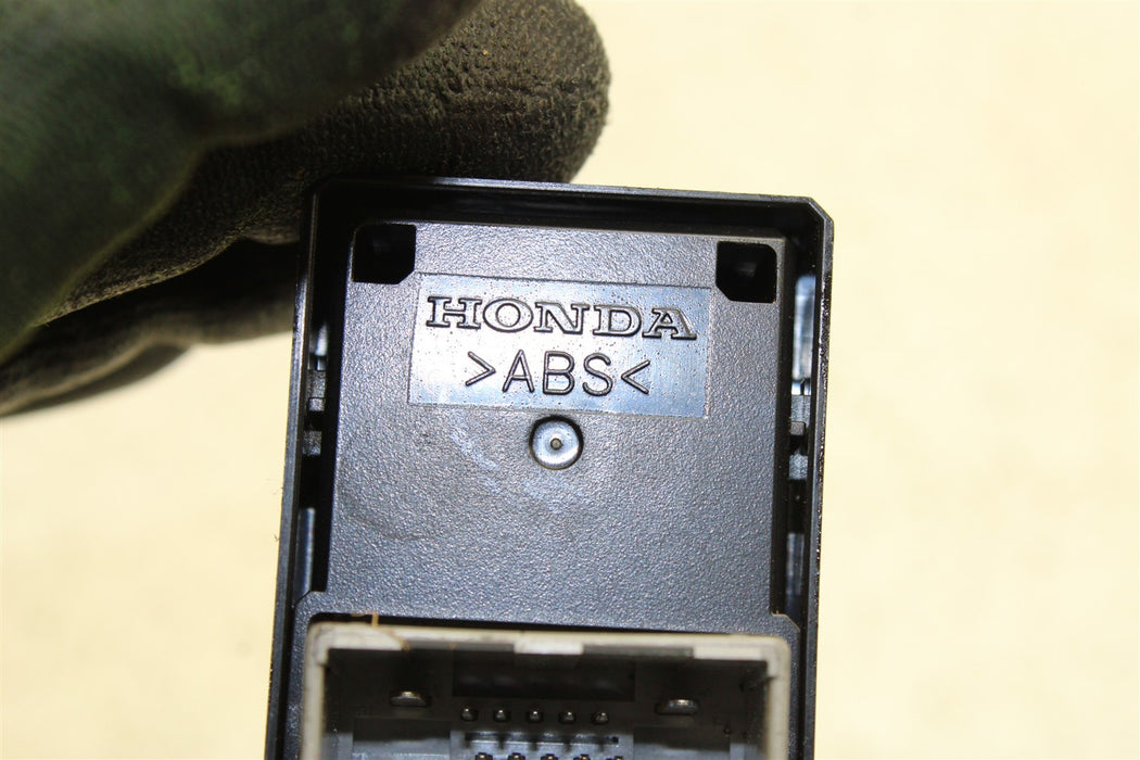47158135