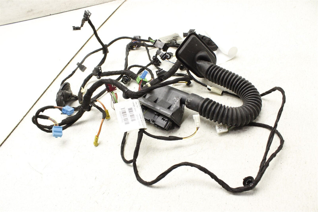 2017 Mercedes-Benz C63 AMG Front Left Door Wiring Harness 2055407942