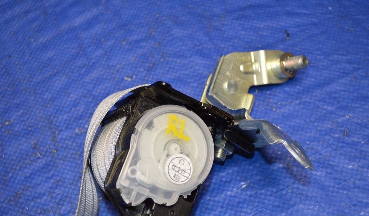 47342952
