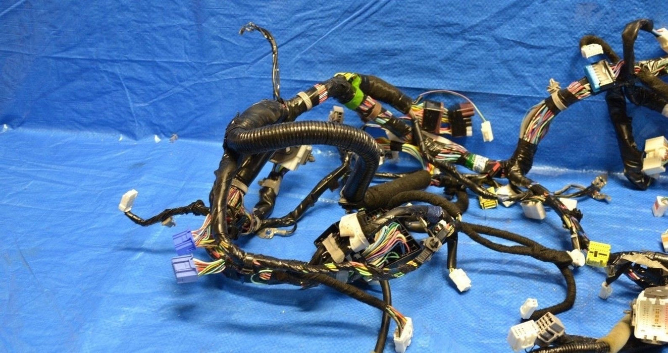 47223102
